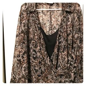 Lovely blouse! Floral/paisley print.